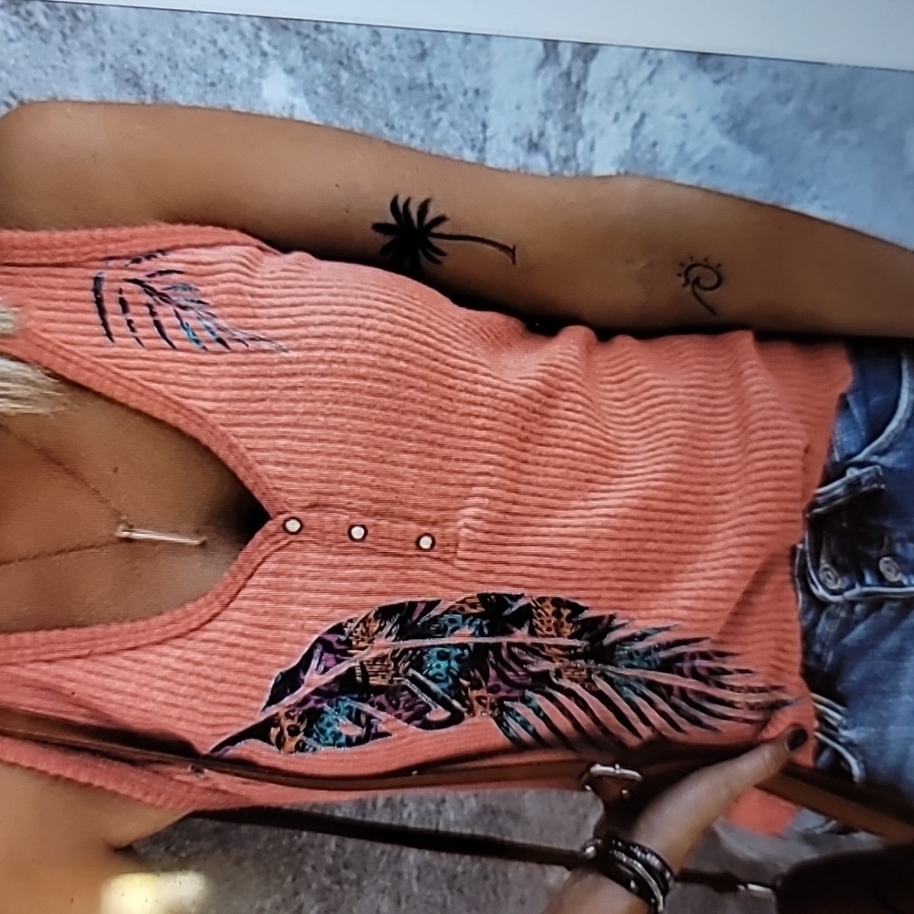 Southwestern Feather Print Tank Top